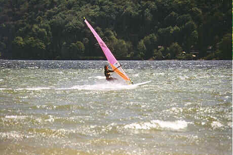 Surfing lake Mattsee